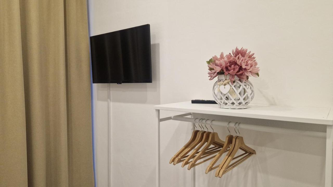 Dimora Della Concordia Apartment Catania Luaran gambar